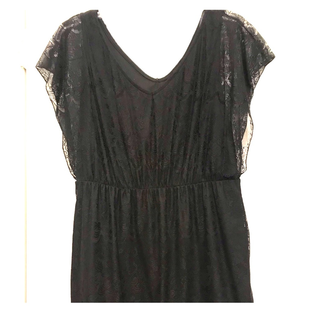 Black lace dress